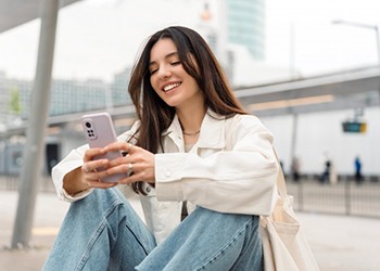 Lady reads something on phone